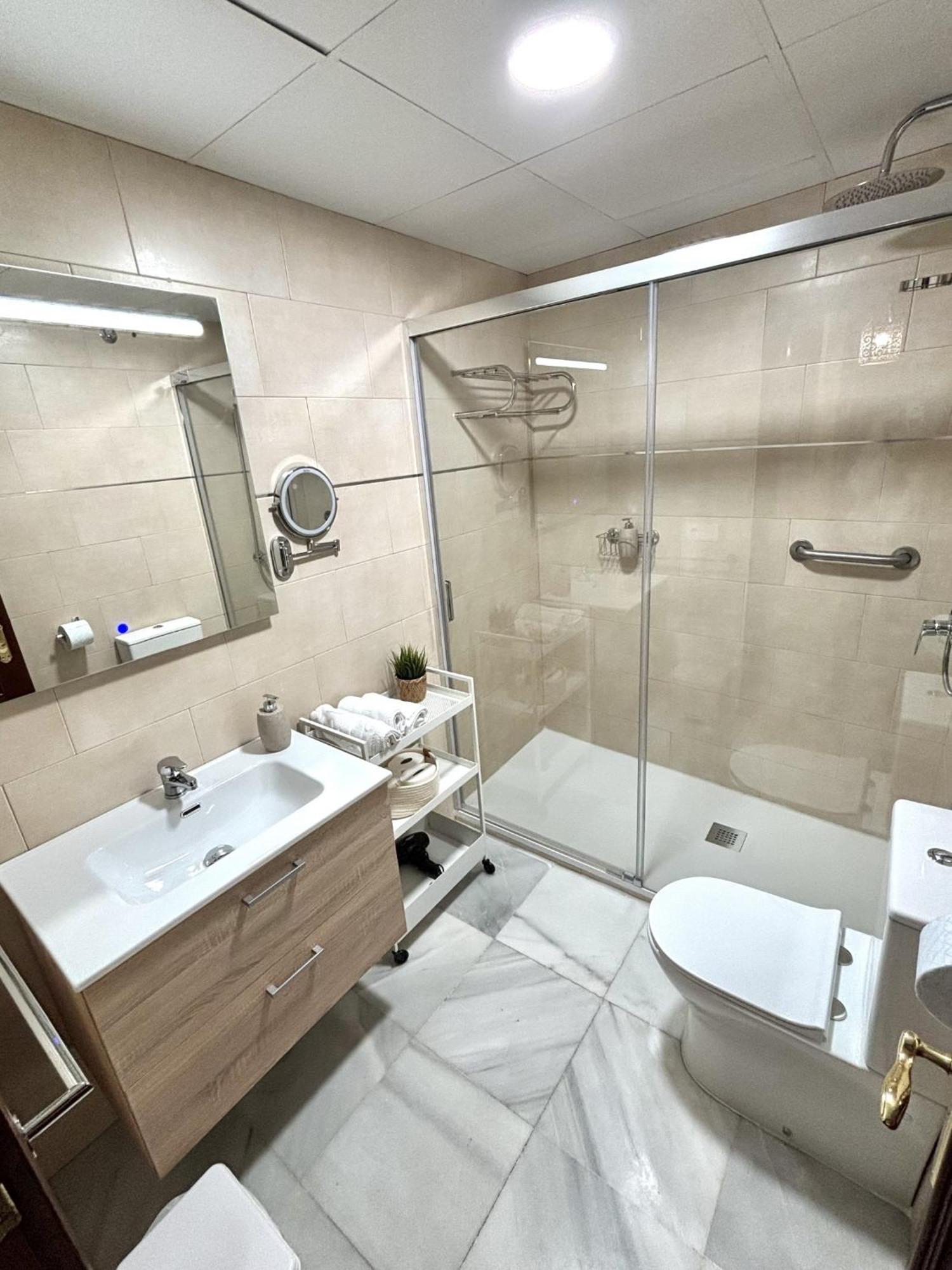 Апартаменты Apartamento Arellano Кармона Экстерьер фото